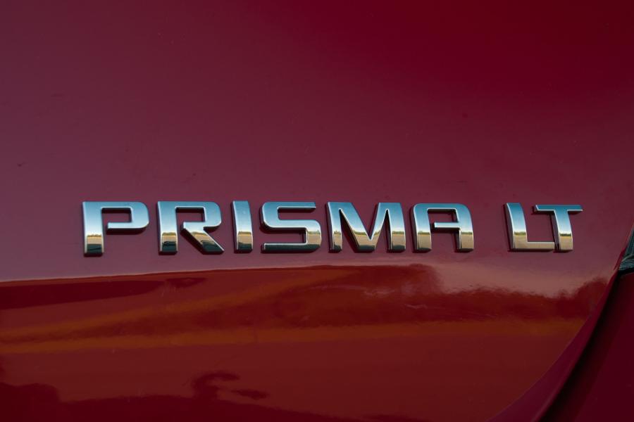  Chevrolet Prisma LT 2013 года  (фото 11 из 40)